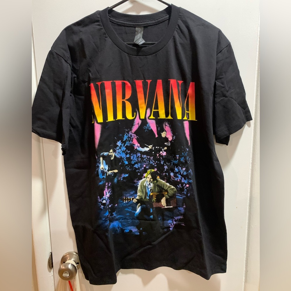 Nirvana Band Tshirt. Graphic design band Tee Nivana